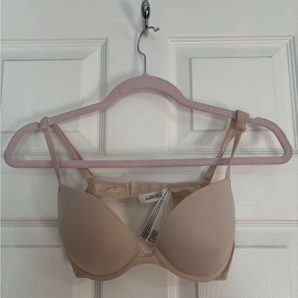 Victoria’s Secret Wear Everywhere Super Push-Up Bra